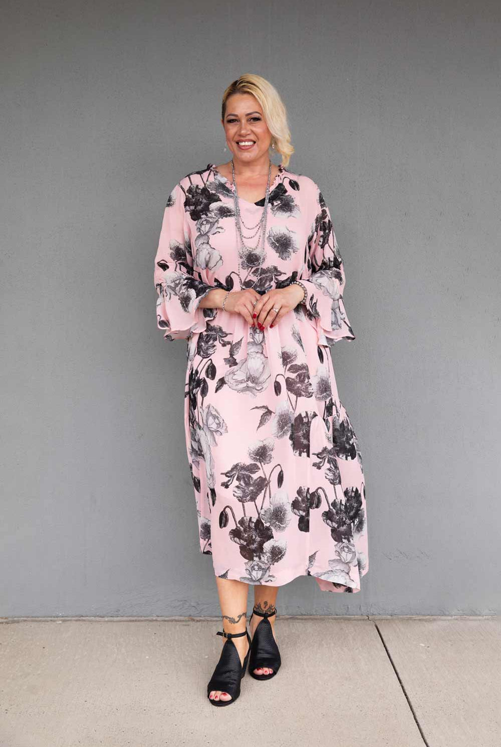 maxi-dress-floral-blush-made-in-new-zealand-plus-size-clothing
