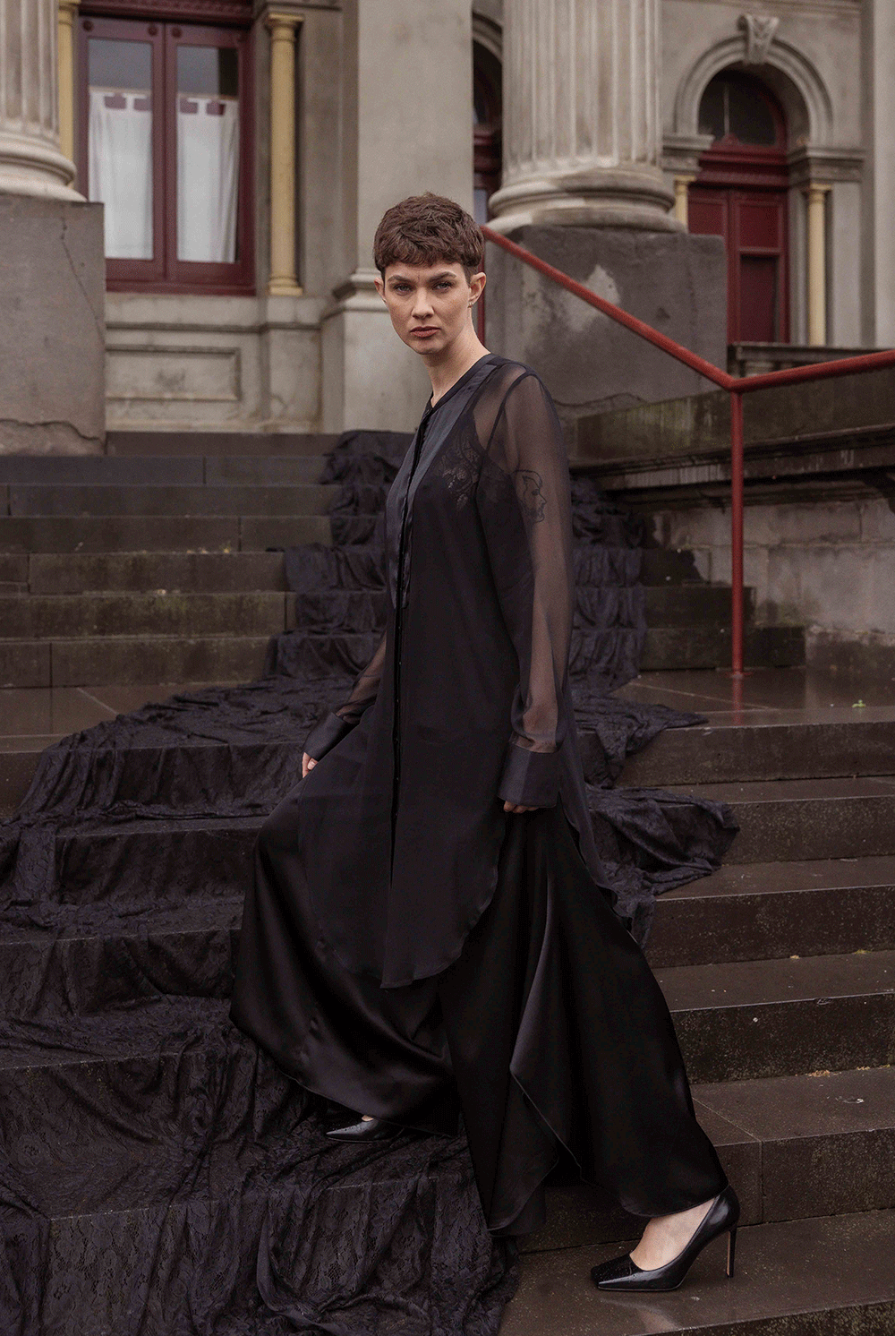 maud-dainty-bellboy-tunic