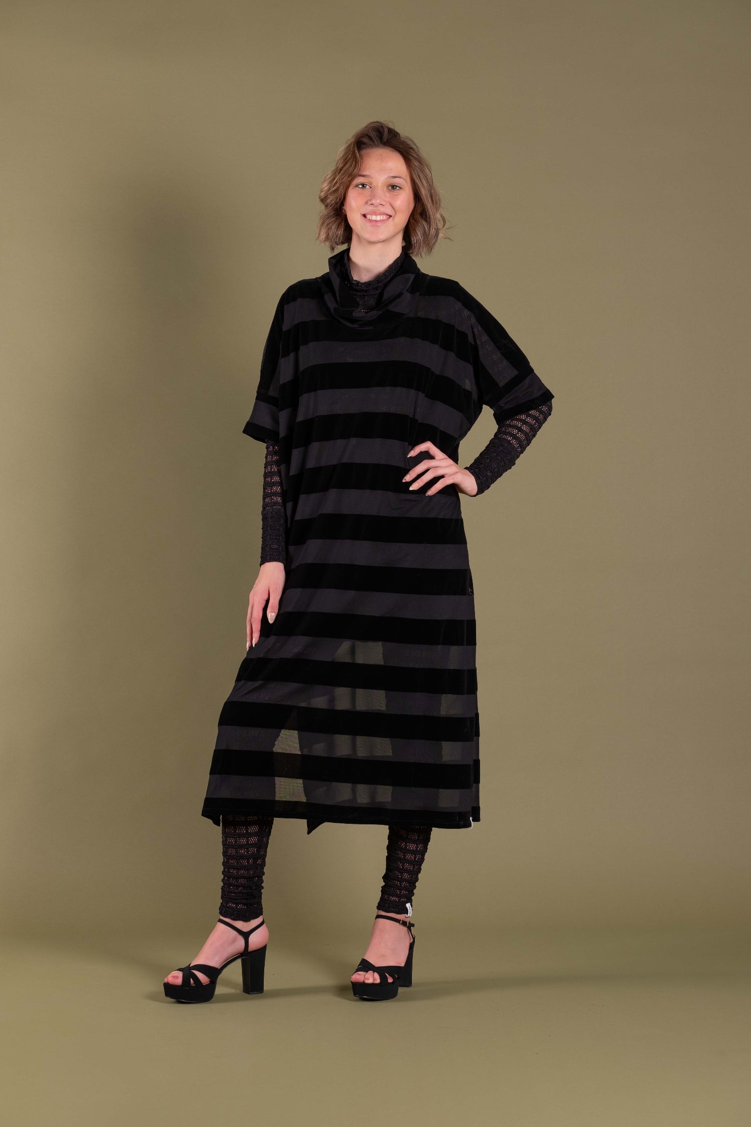 plus size black dress