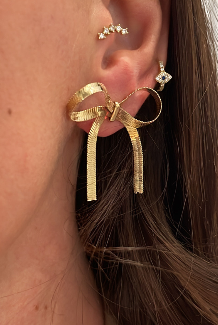 gold bow earrings
