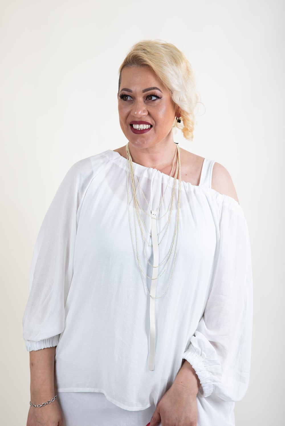 lotus-eaters-strand-necklace