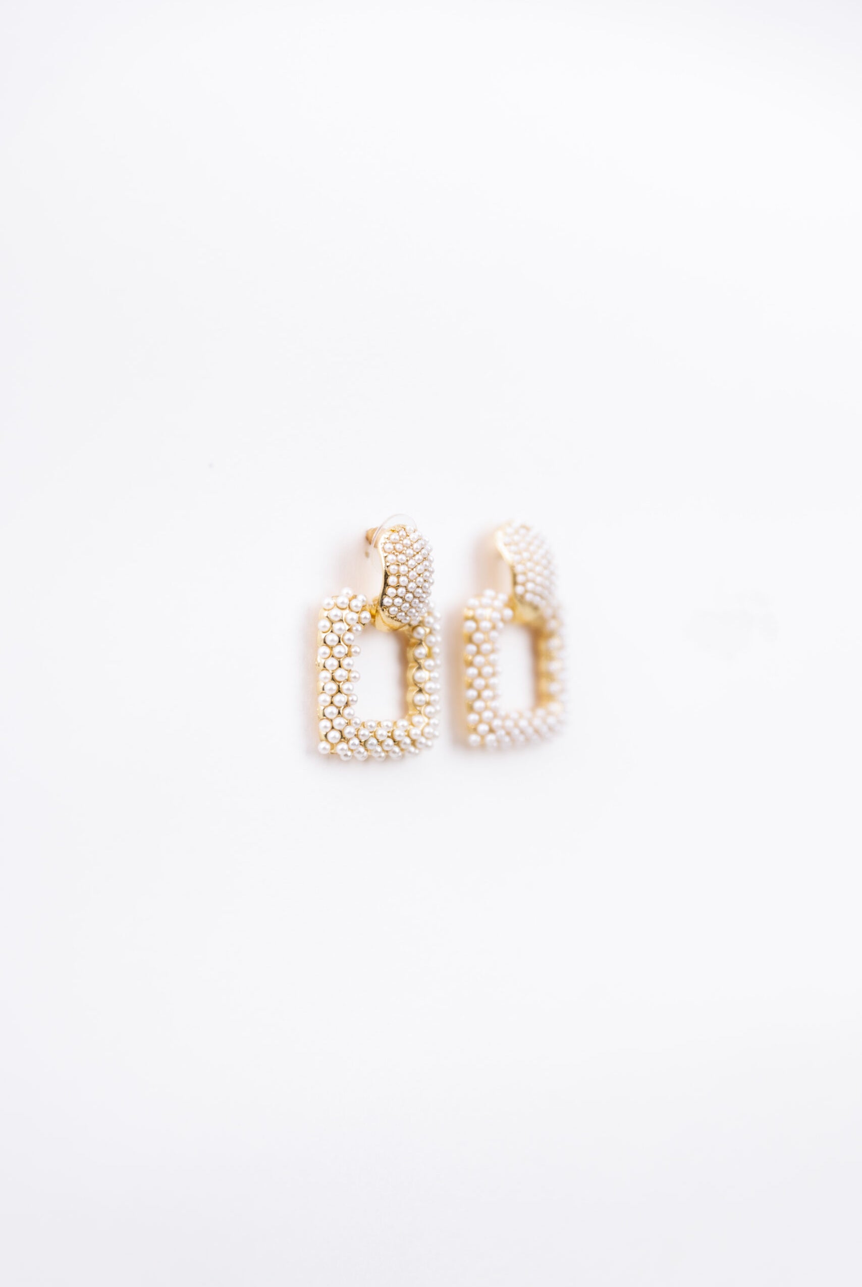 square-pearl-gold-earrings