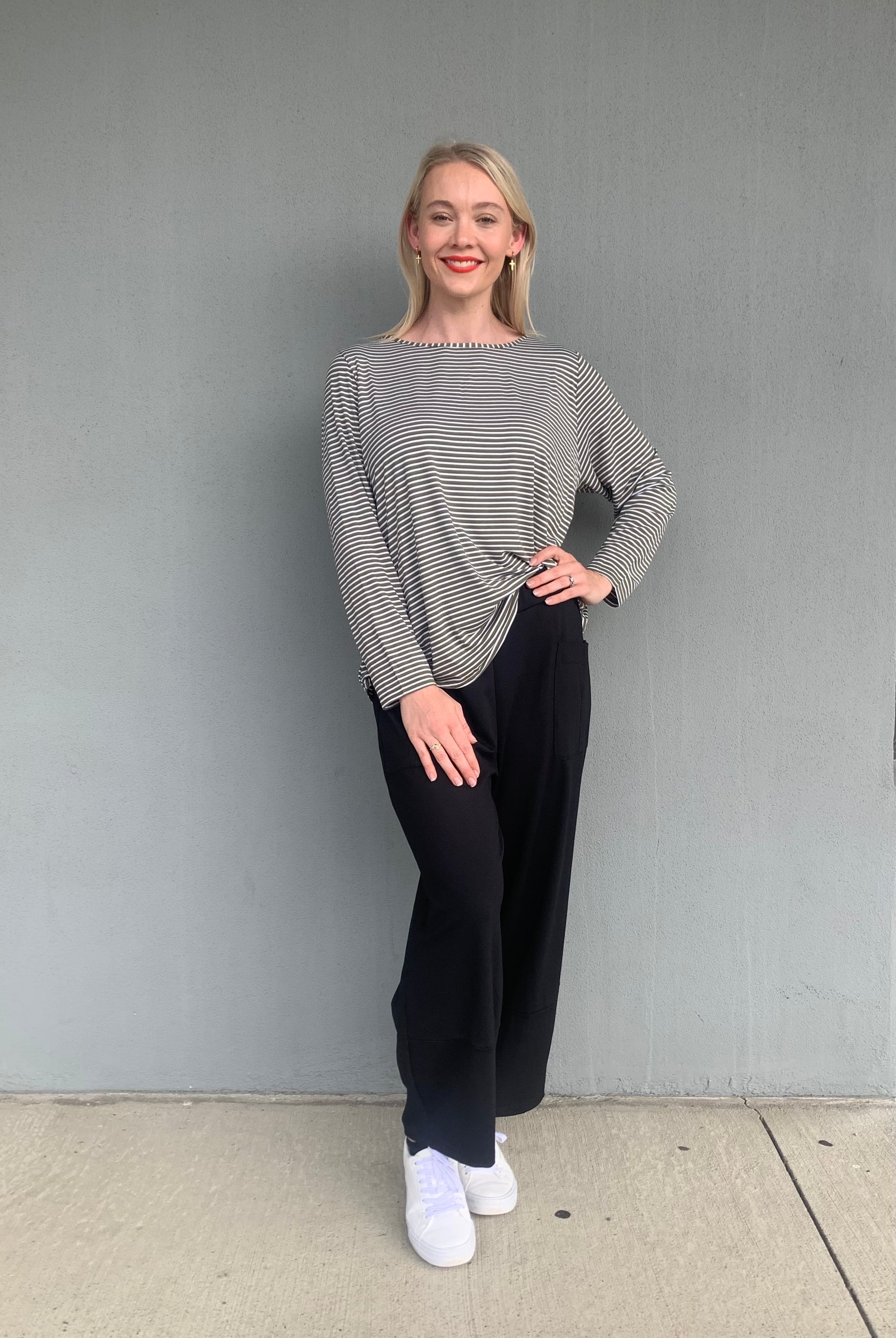 womens black slouch style full length pant