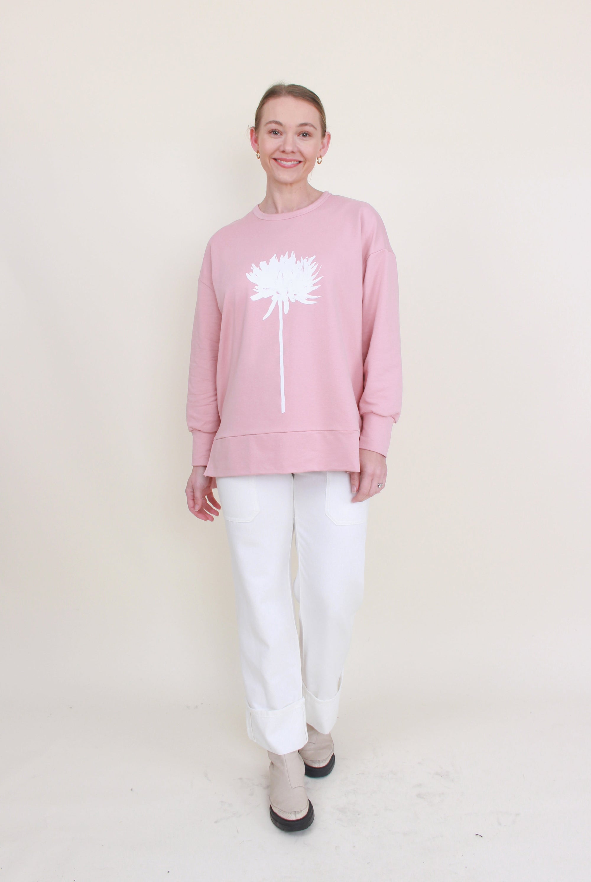 womens pull-over casual sweat with dahlia print in pink 2
