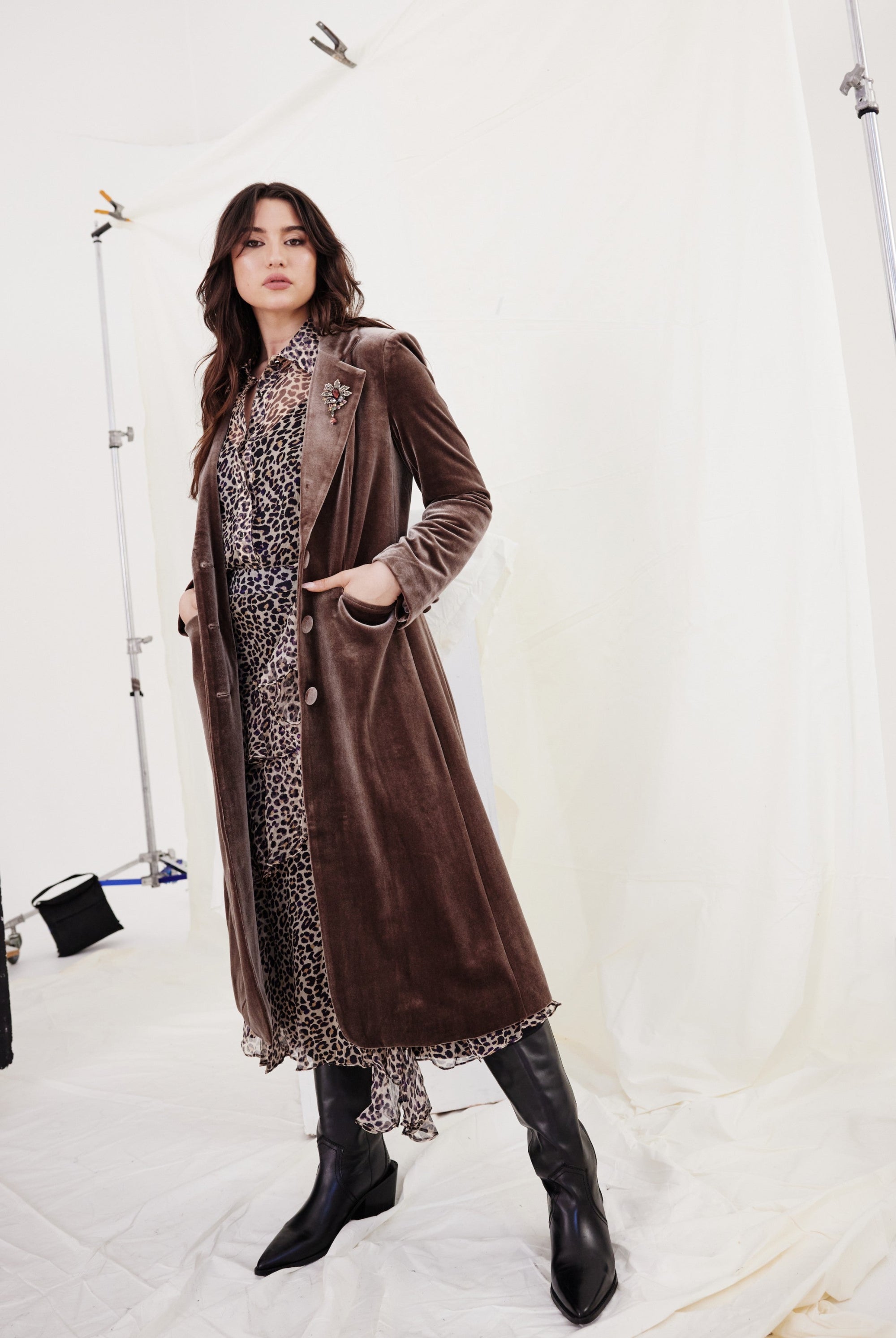 velvet-longline-coat-brown-latte