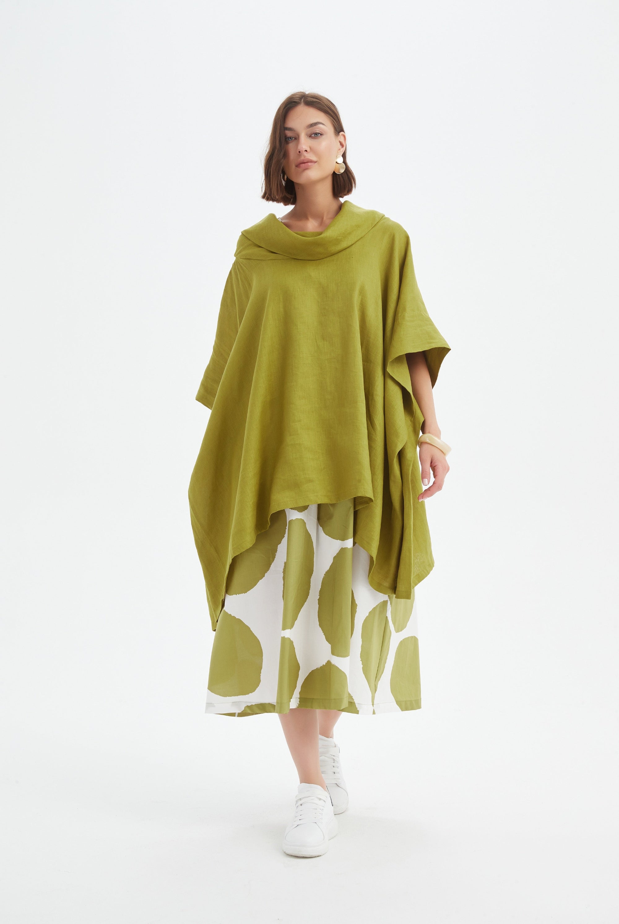 flowy waterfall poncho in chartreuse worn by model