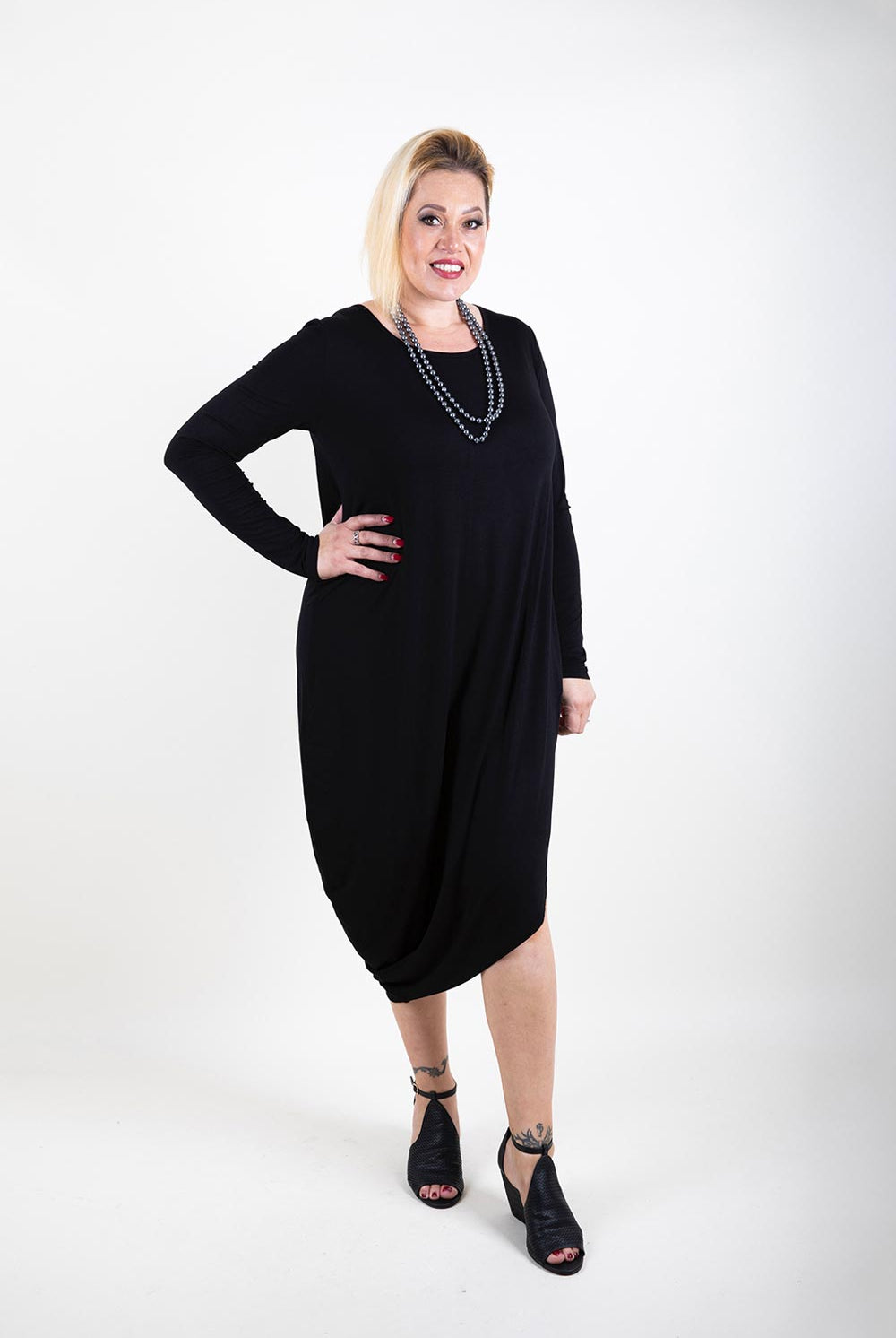 understudy-celebrity-dress