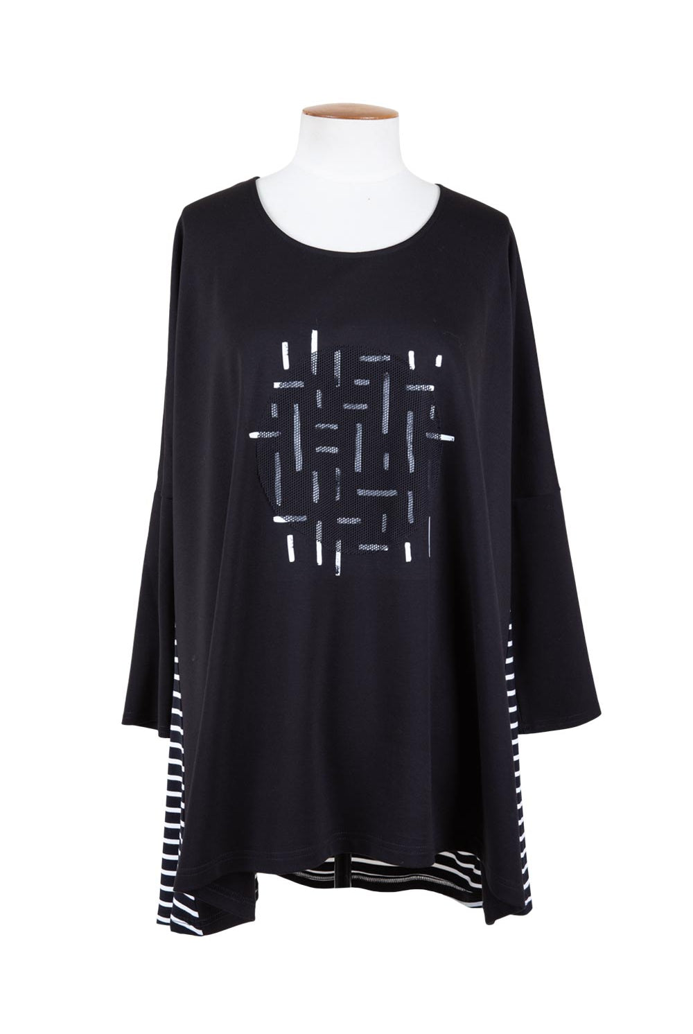 blanc-circle-top-exclusive