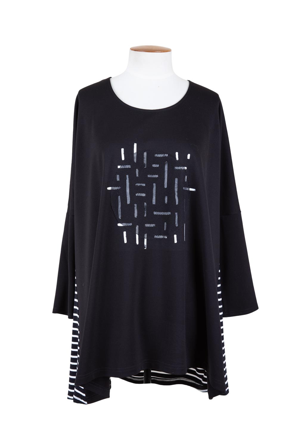 blanc-circle-top-exclusive