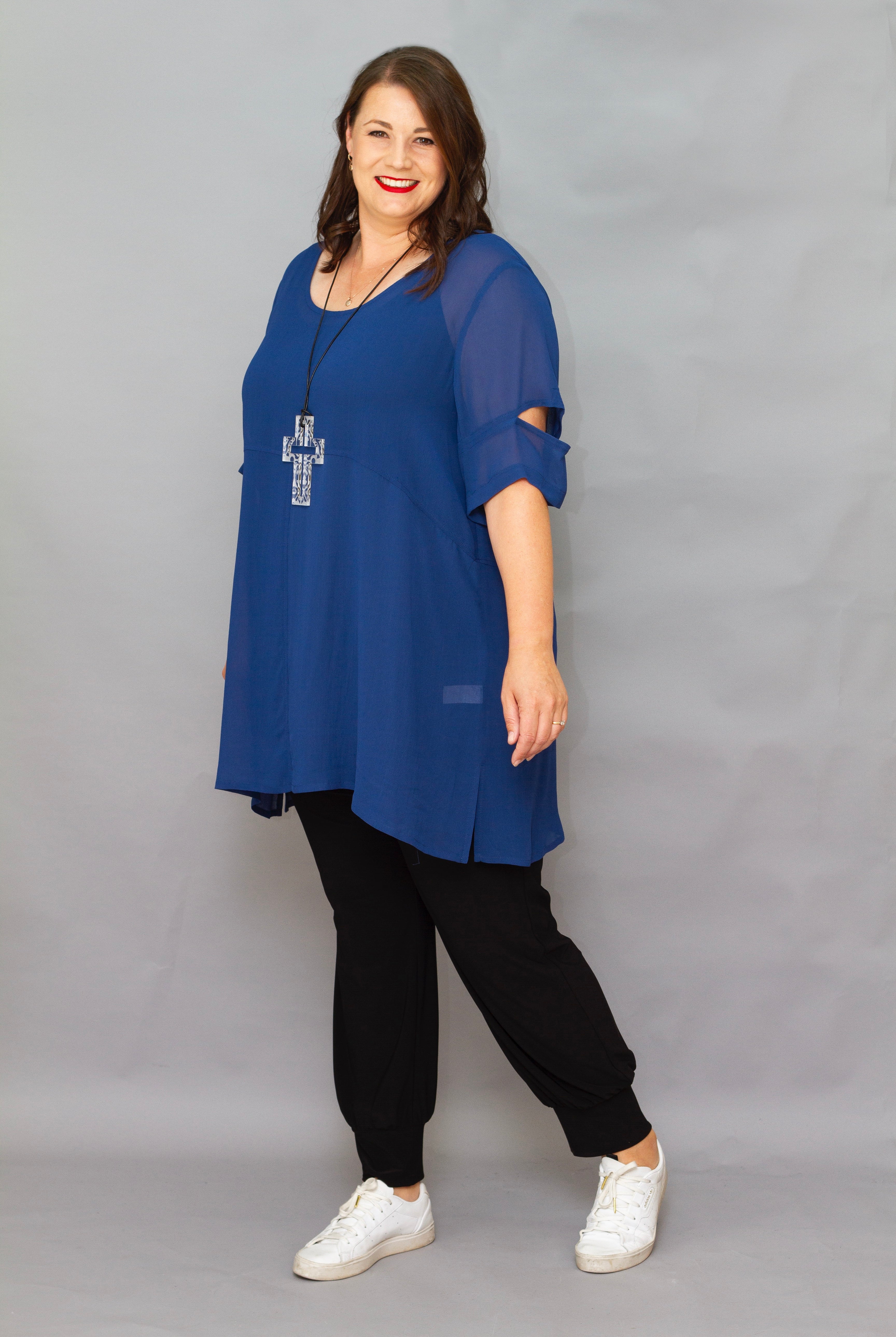 cashews-laundry-seam-top