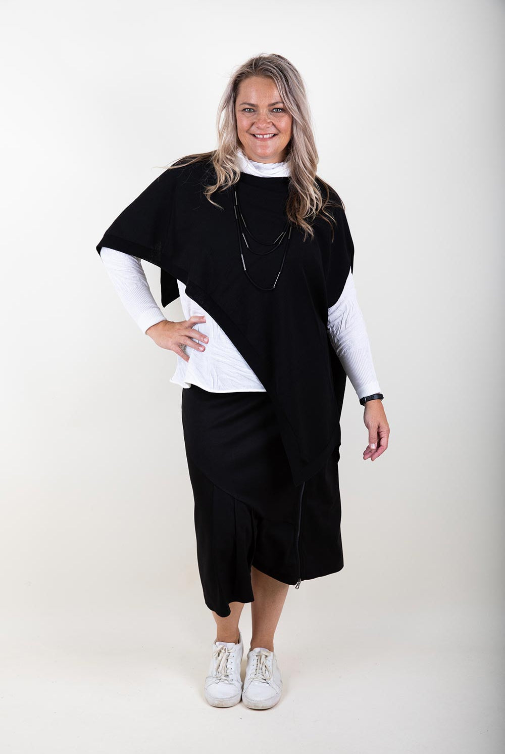 ever-sassy-zip-skirt