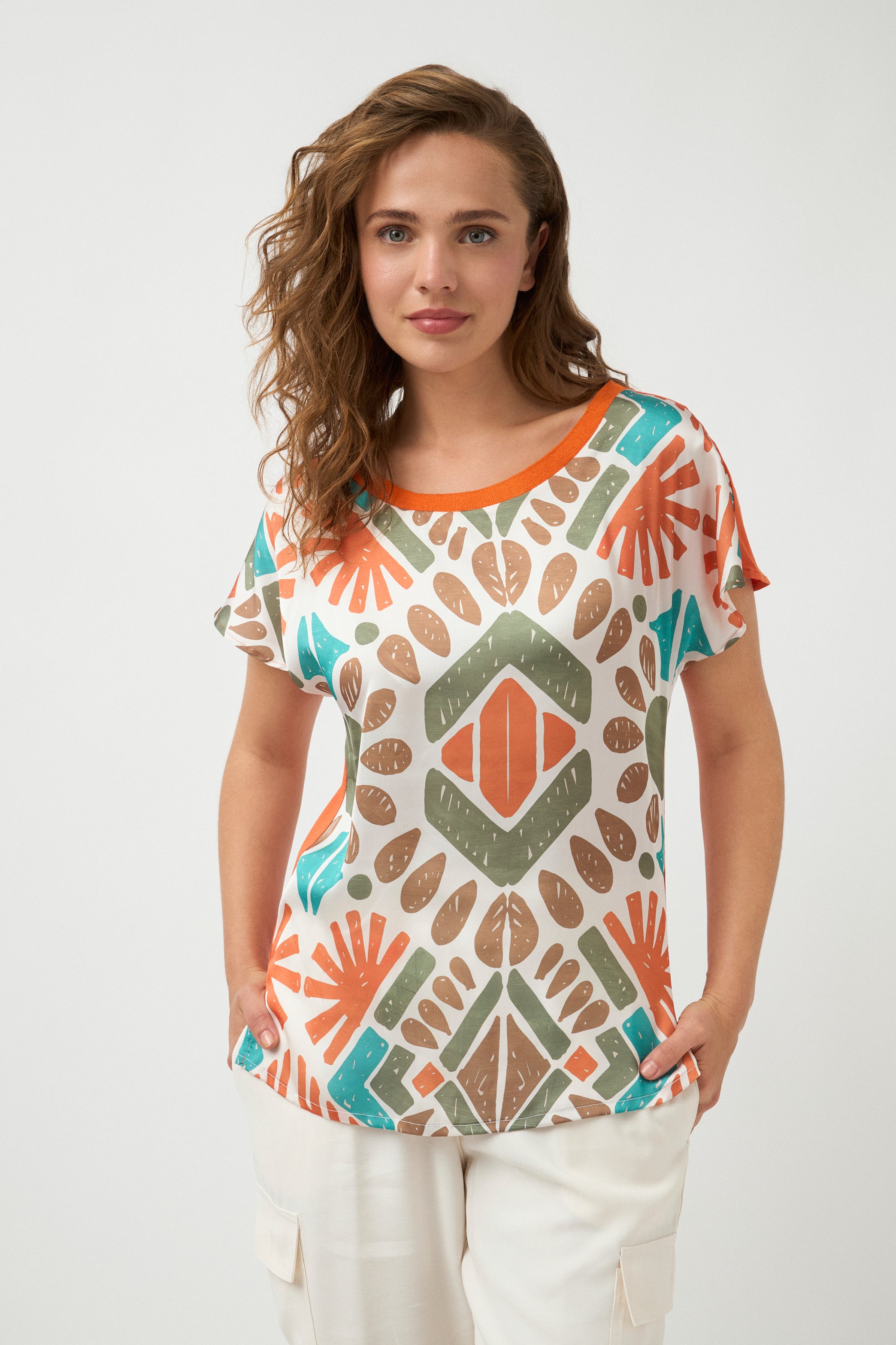 geometric print short sleeve tee worn by model 