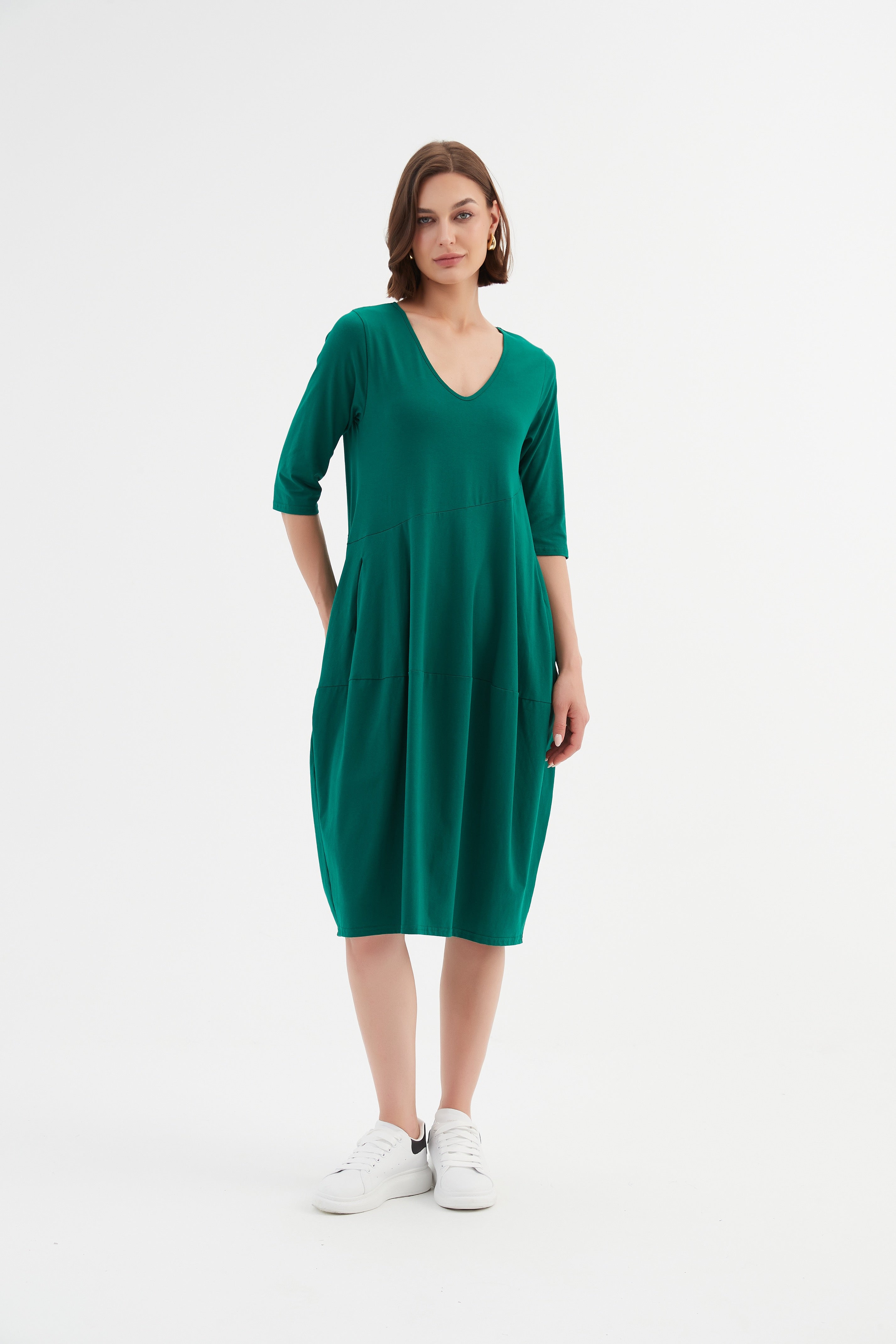 tirelli-seam-dress-v-neck