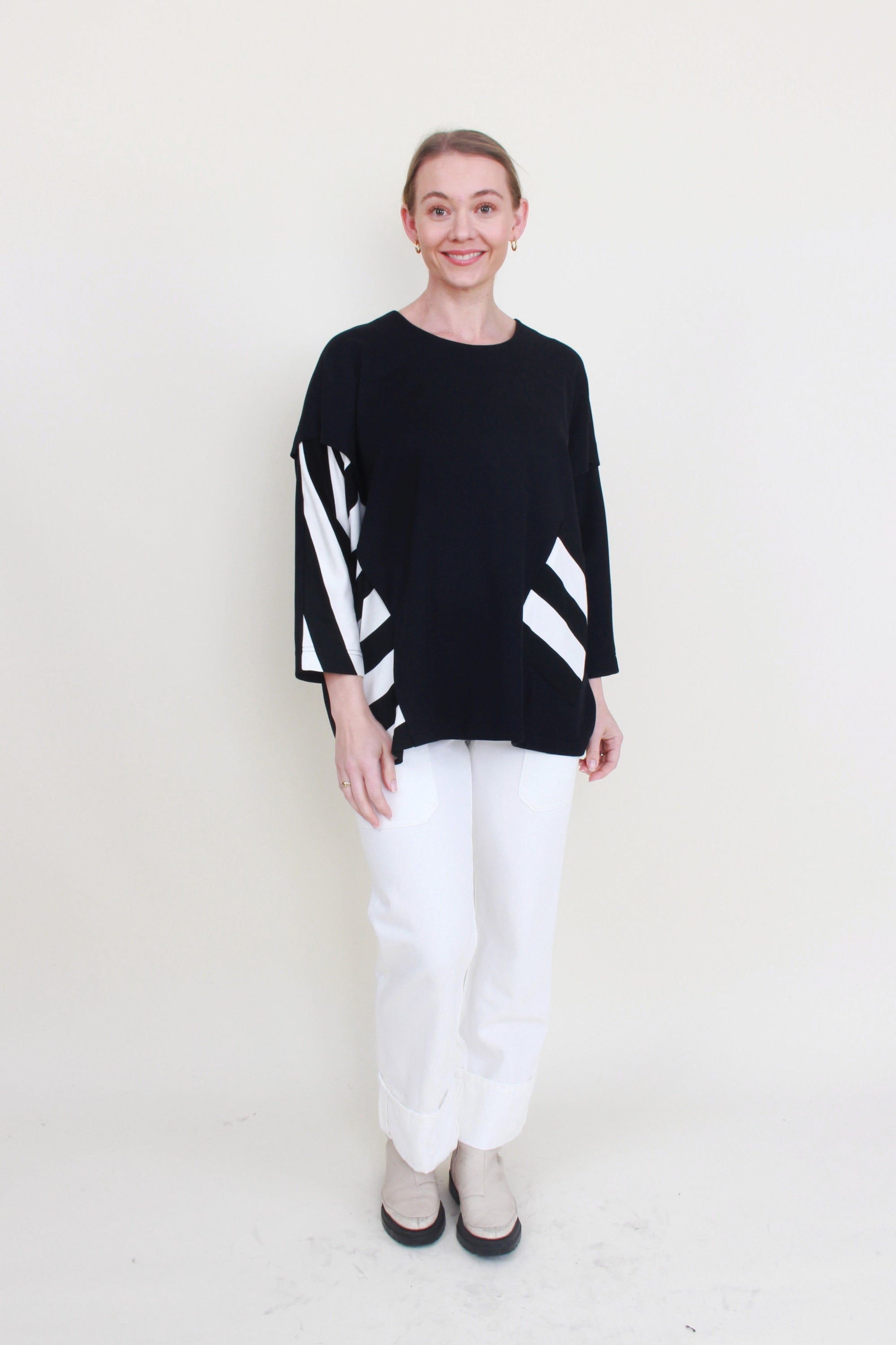 womens relaxed long sleeve sweater top black with white contrast bold stripes 2