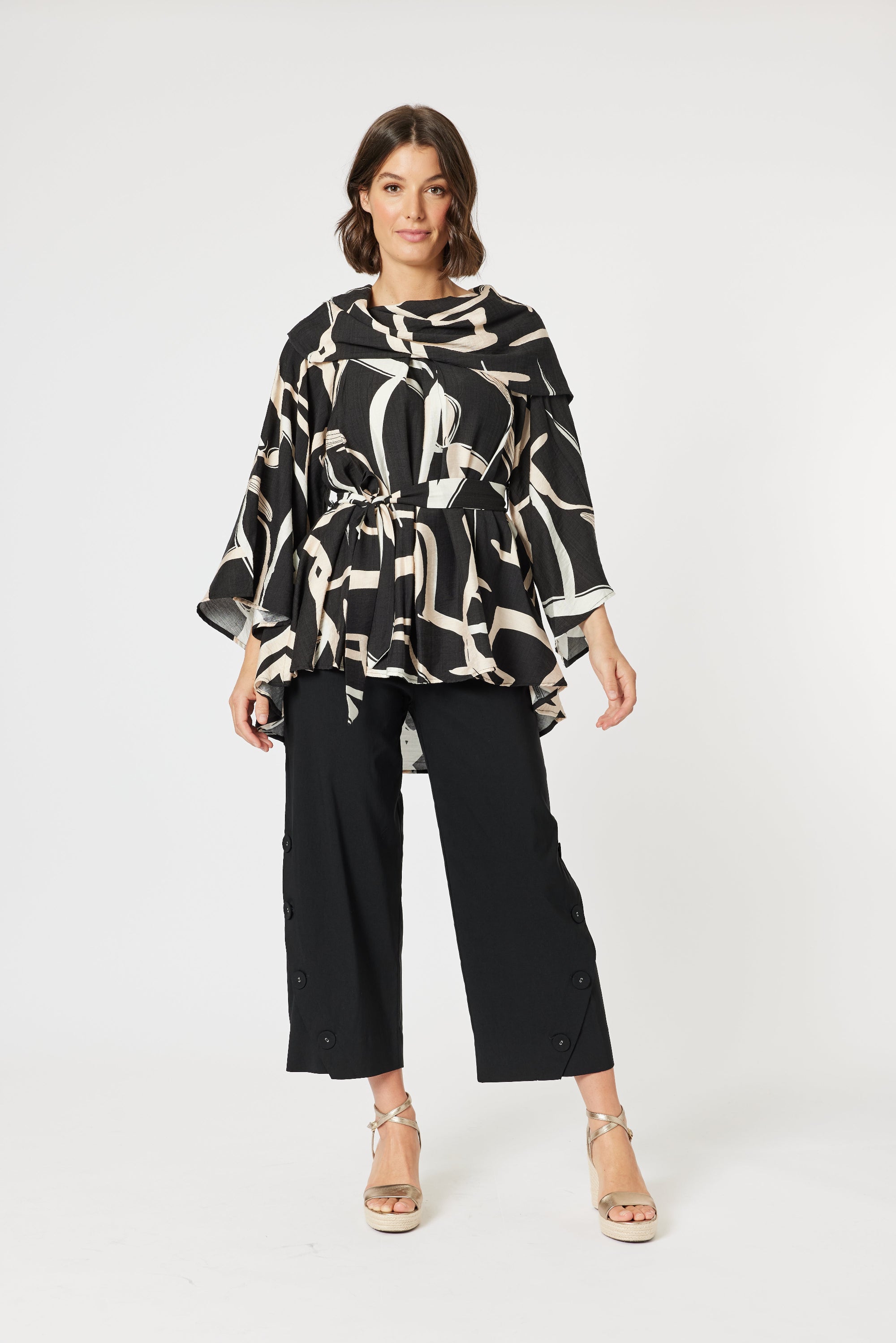 abstract-print-blouse-black-natural-plus-size-clothing