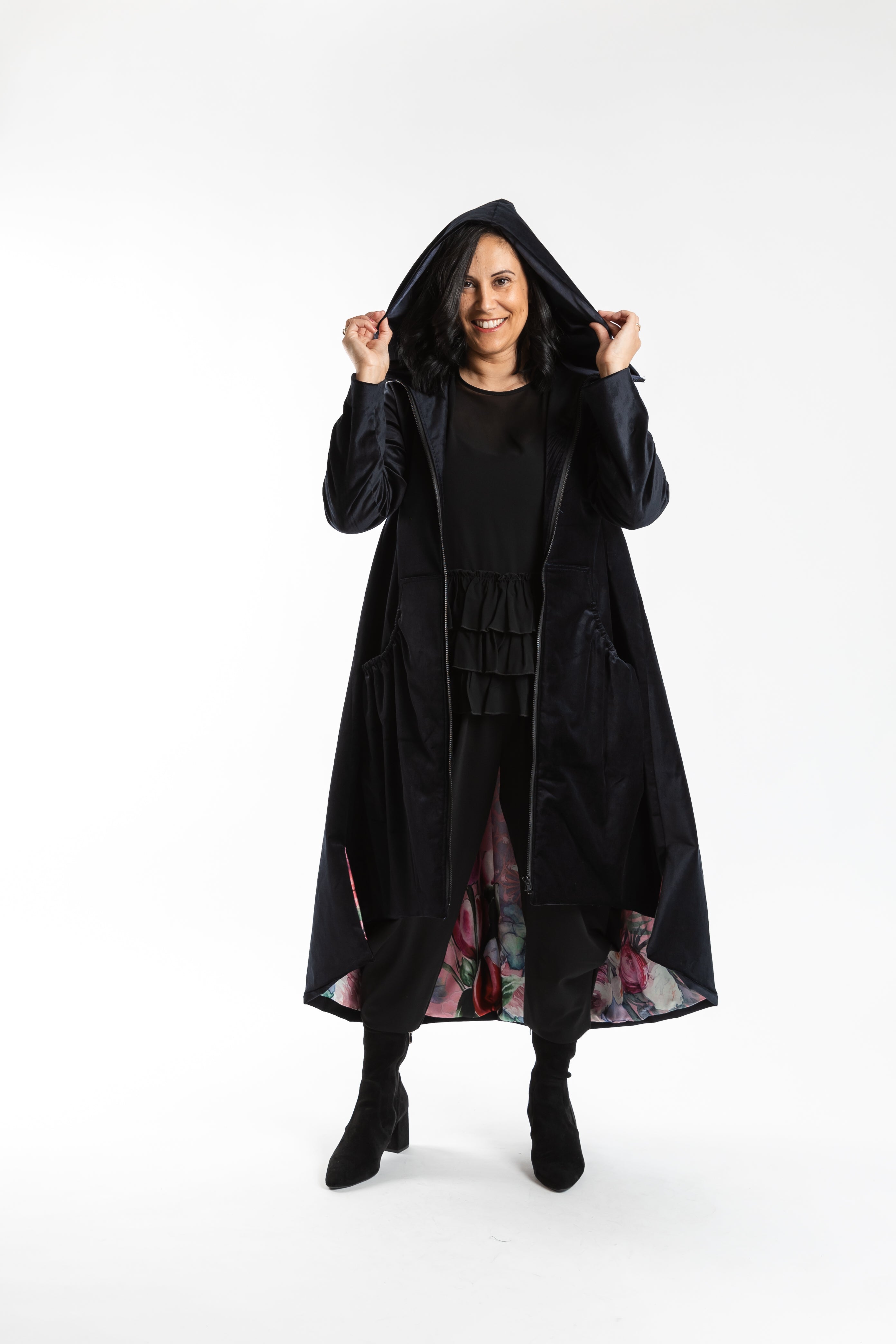 jellicoe-trenchie-black-trench-coat