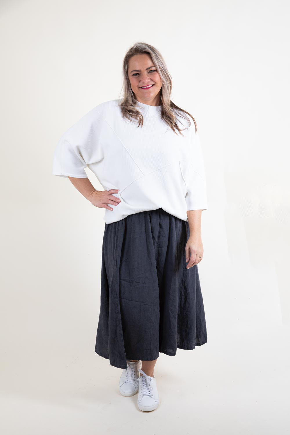 Modernist panel skirt | Vanda Jacintho