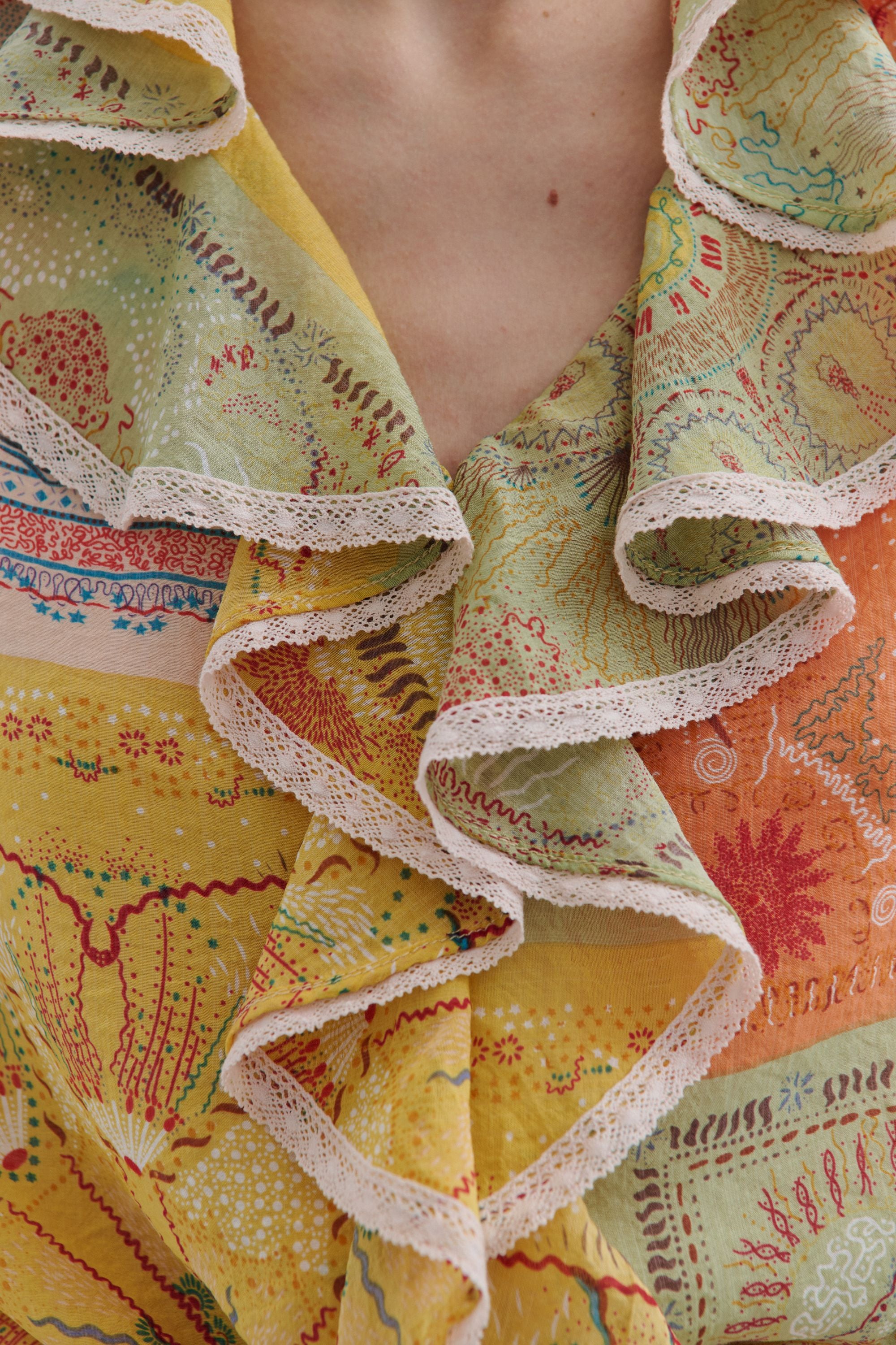 Colorful patterned fabric with ruffled edges