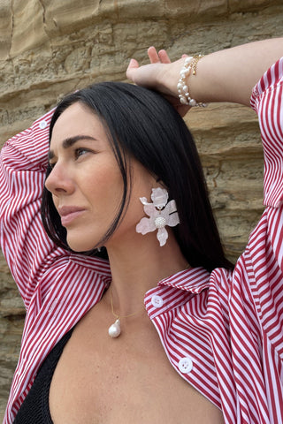 Me The Label - P-6 Pink Pearl Floral Drop Earrings