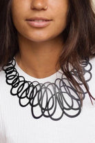 melko-twist-necklace