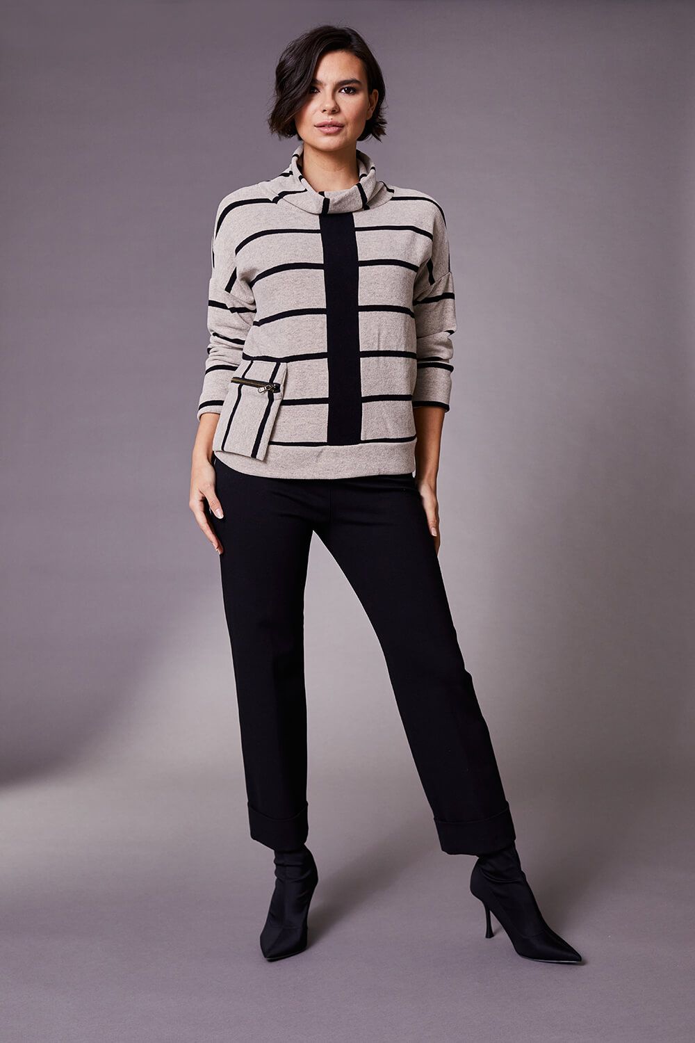 stripe-pocket-top