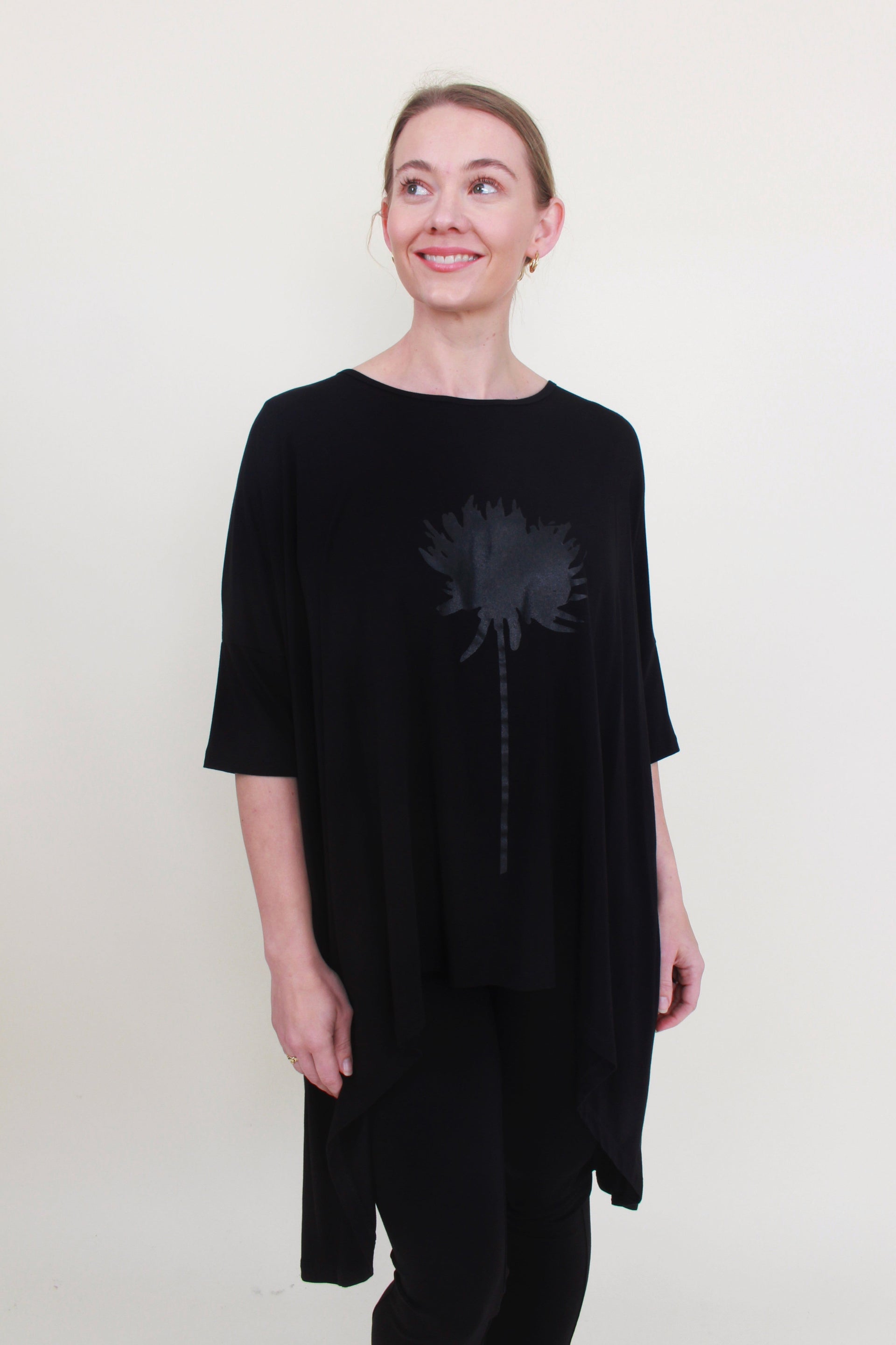 Flow Top – Magazine Designer Clothing - Main Image