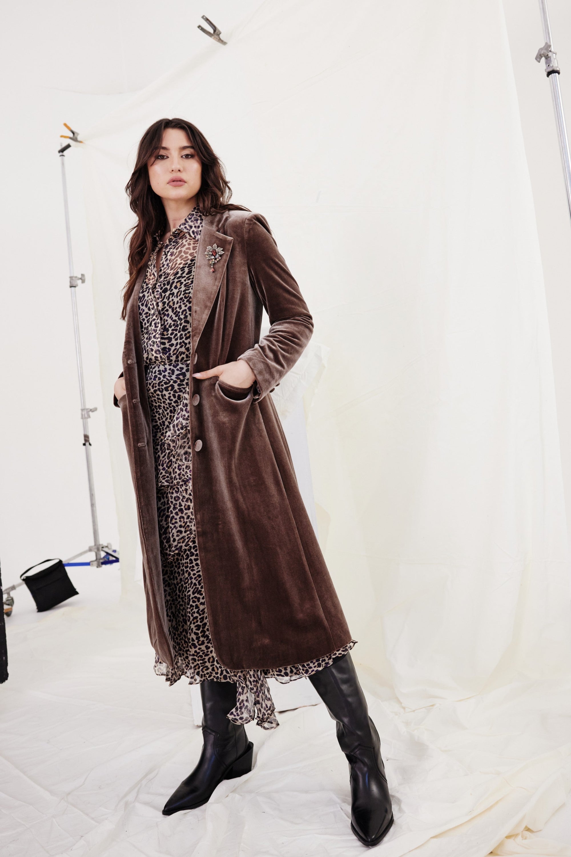 velvet-longline-coat-brown-latte
