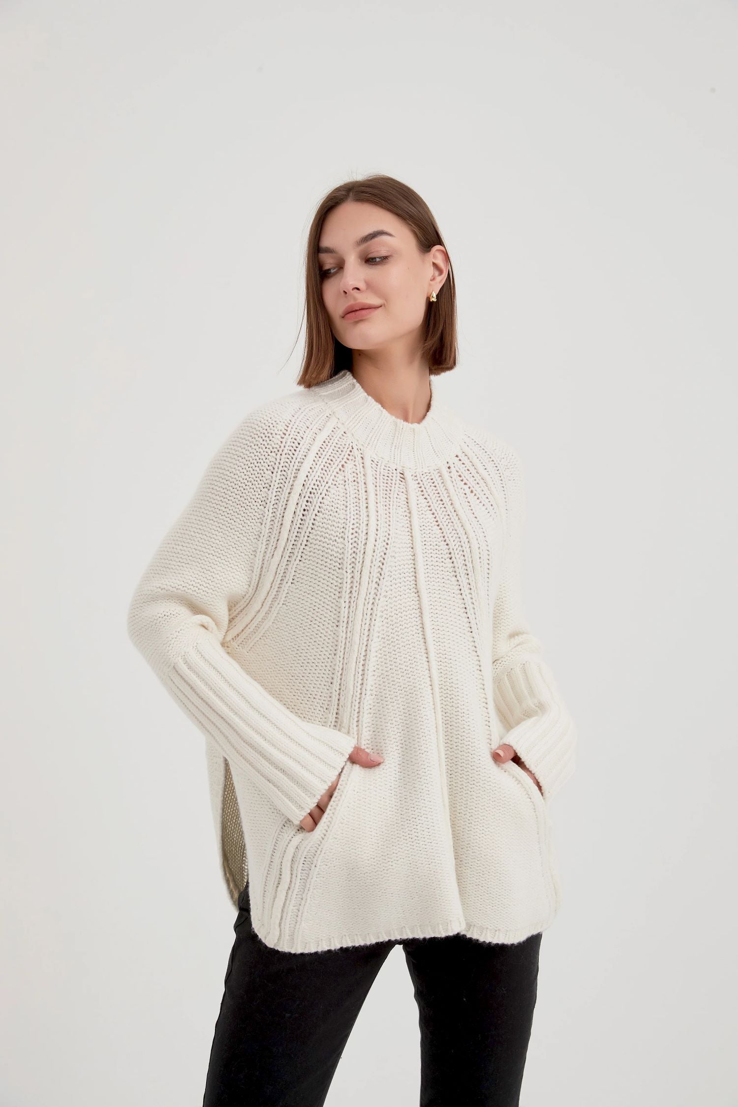 rib-detail-knit-ivory