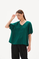 tirelli-v-neck-bishop-sleeve-top