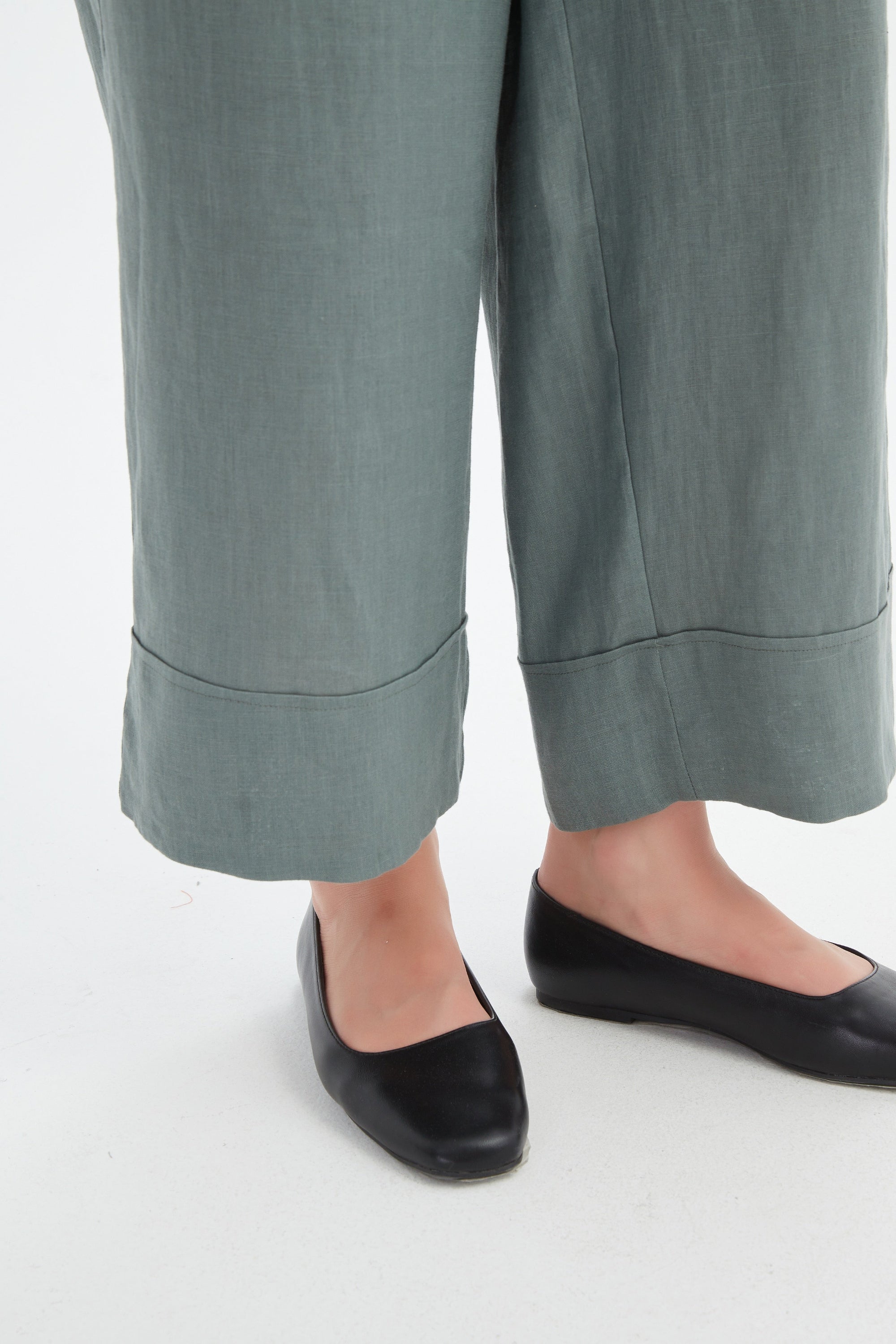 petrol wide leg linen pant worn by model 