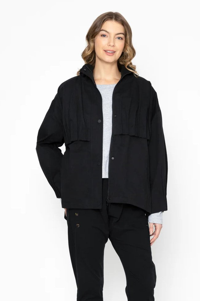 hooded-jacket-pleat-detail-black