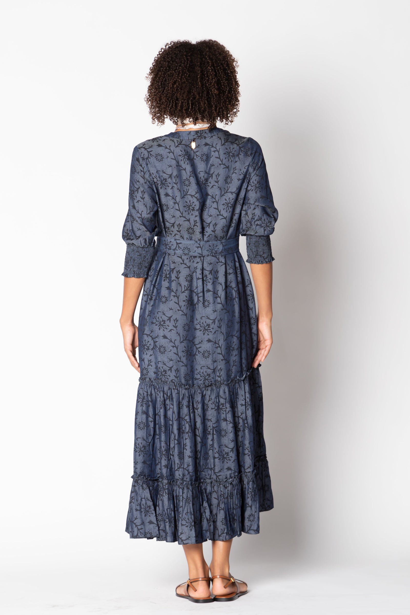 Back of navy tiered maxi dress – Ruby Yaya Vaqueros style with relaxed flow